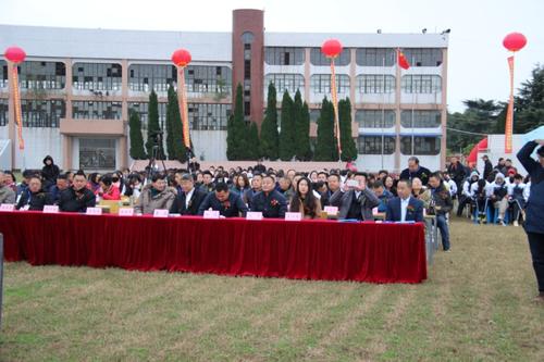 绵阳市阳光职业技术学校校园环境