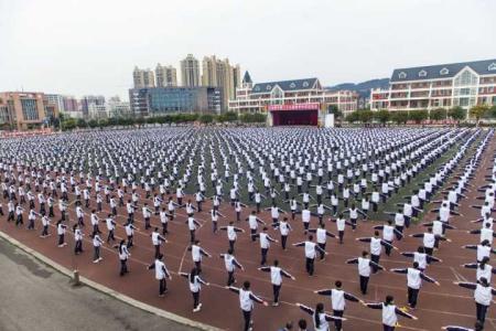 江油市职业中学校校园环境