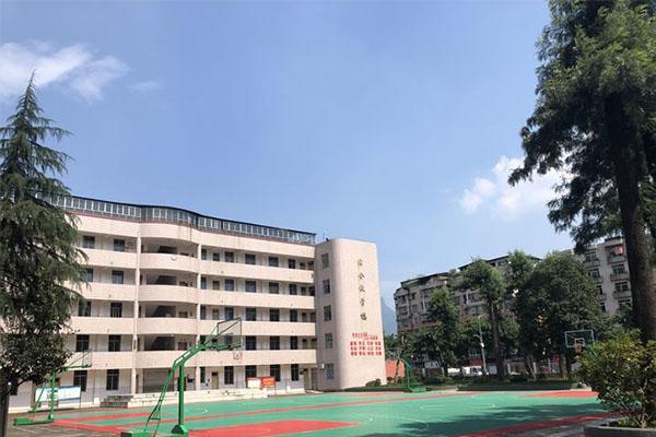 雅安市职业高级中学实训设备