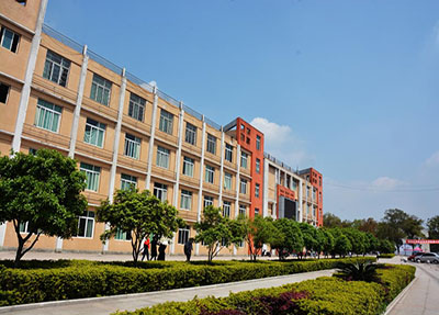 重点学校