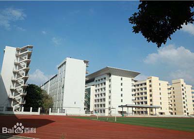 å­¦æ ¡å»ºç­