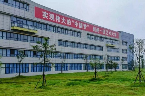 成都翔飞航空学校王牌专业是什么