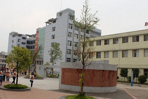 成都嘉华建筑职业学校报名要求有哪些