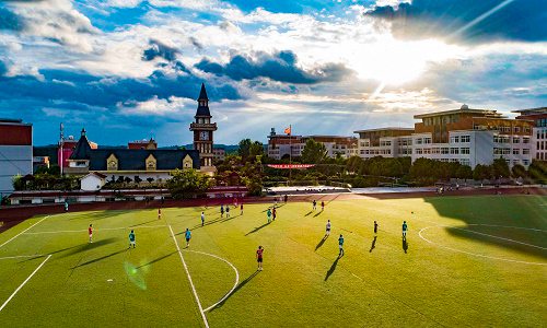 四川汽车职业技术学院五年制大专学校学费多少