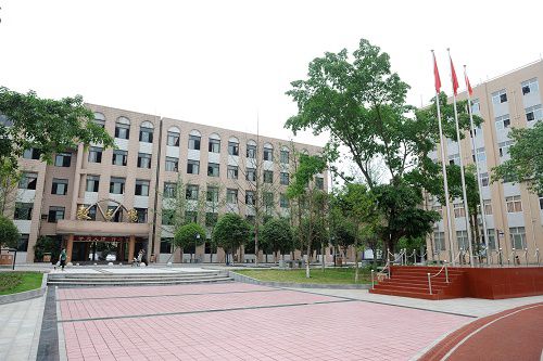 2020年资阳师范学院五年制大专招生要求高吗