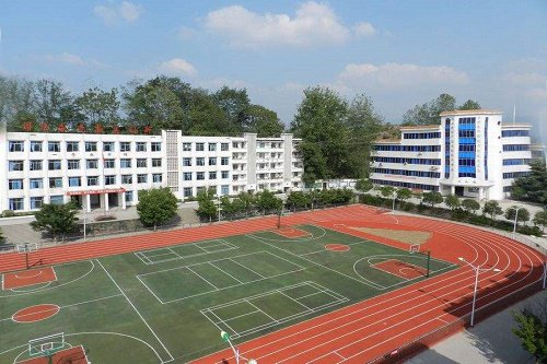 南充市建华职业中学什么专业好