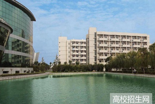 乐山卫生学校图片