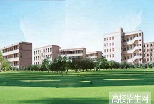 四川卫生学校图片