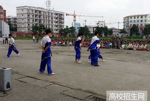 四川省慧明中等专业学校图片