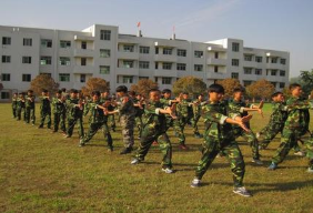 三台县乐安职业高级中学图片