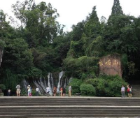 成都中医药大学峨眉学院图片