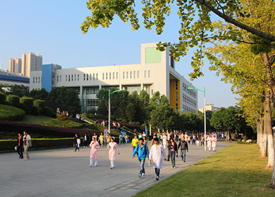 重庆三峡医药高等专科学校